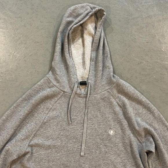 Volcom Casual Long Sleeve Fall Hoodie Size L - Picture 2 of 2